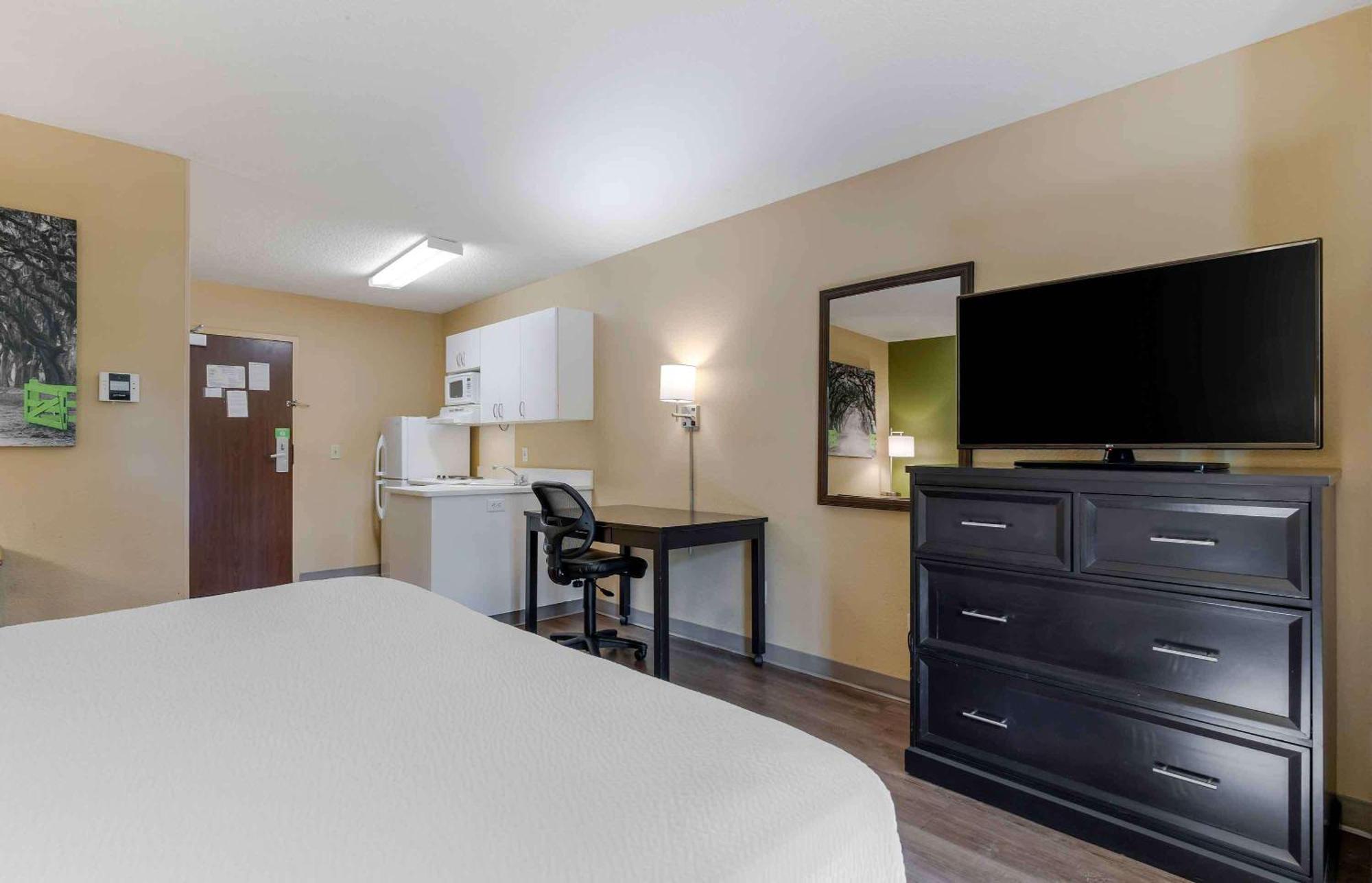 Extended Stay America Select Suites - Atlanta - Cumberland Mall Smyrna Exterior foto
